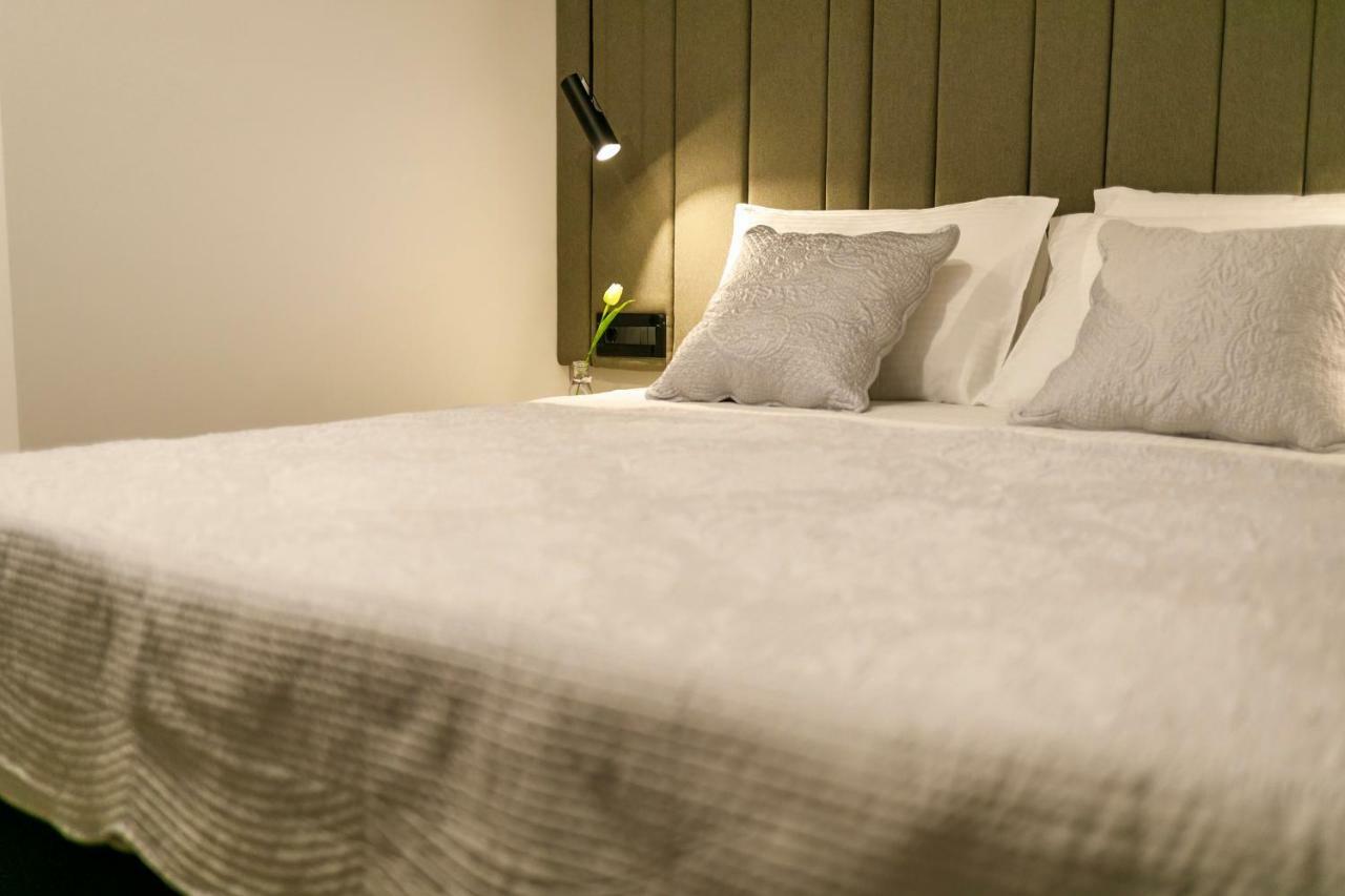 Le Soleil Rooms Split Exterior foto